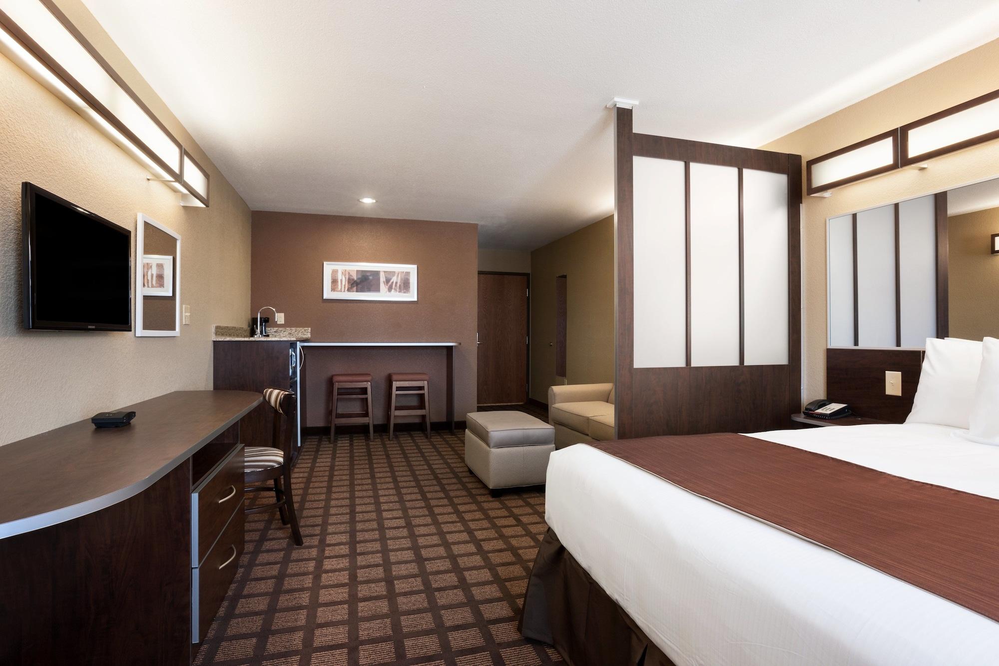 Microtel Inn & Suites By Wyndham Midland Eksteriør billede