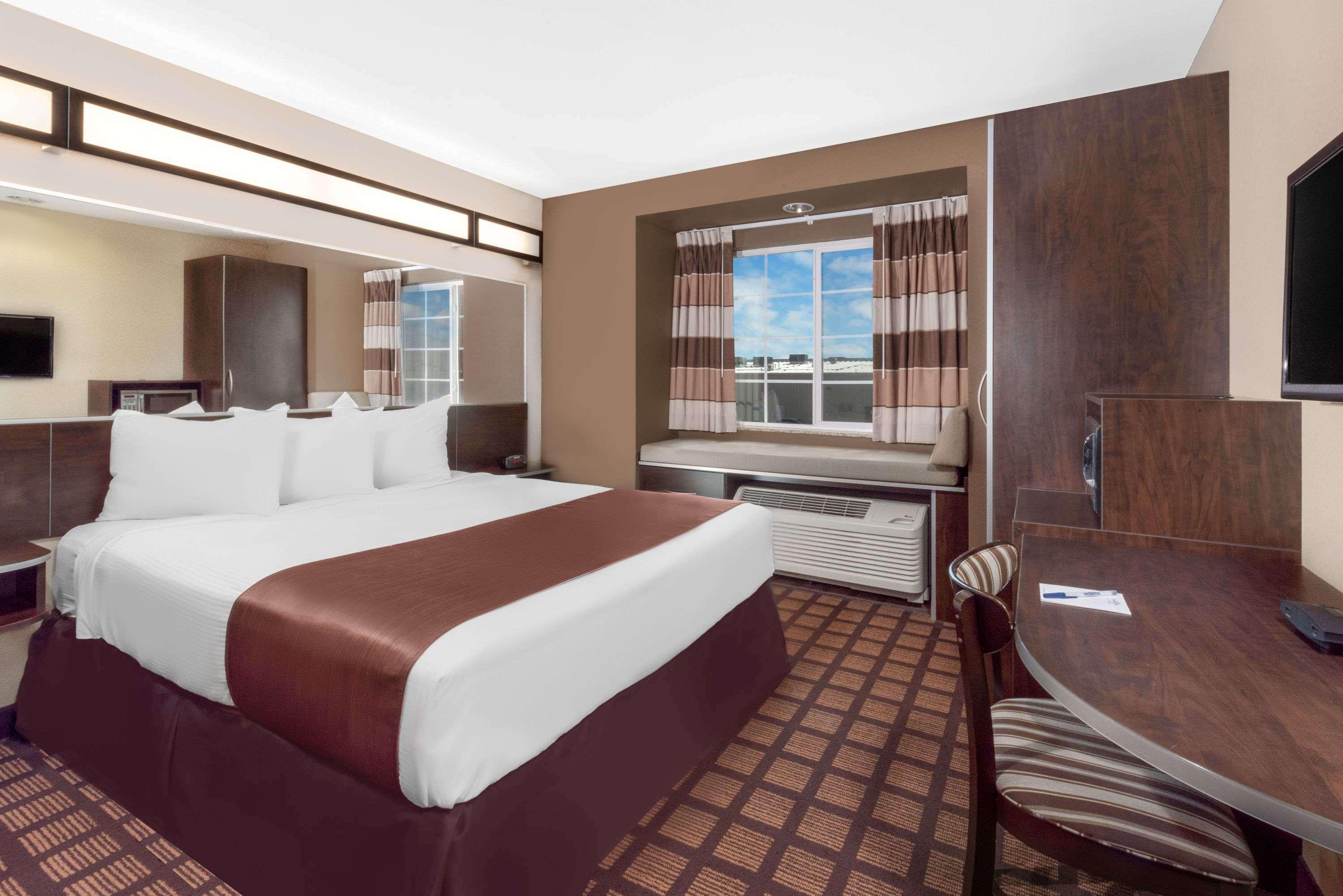 Microtel Inn & Suites By Wyndham Midland Eksteriør billede