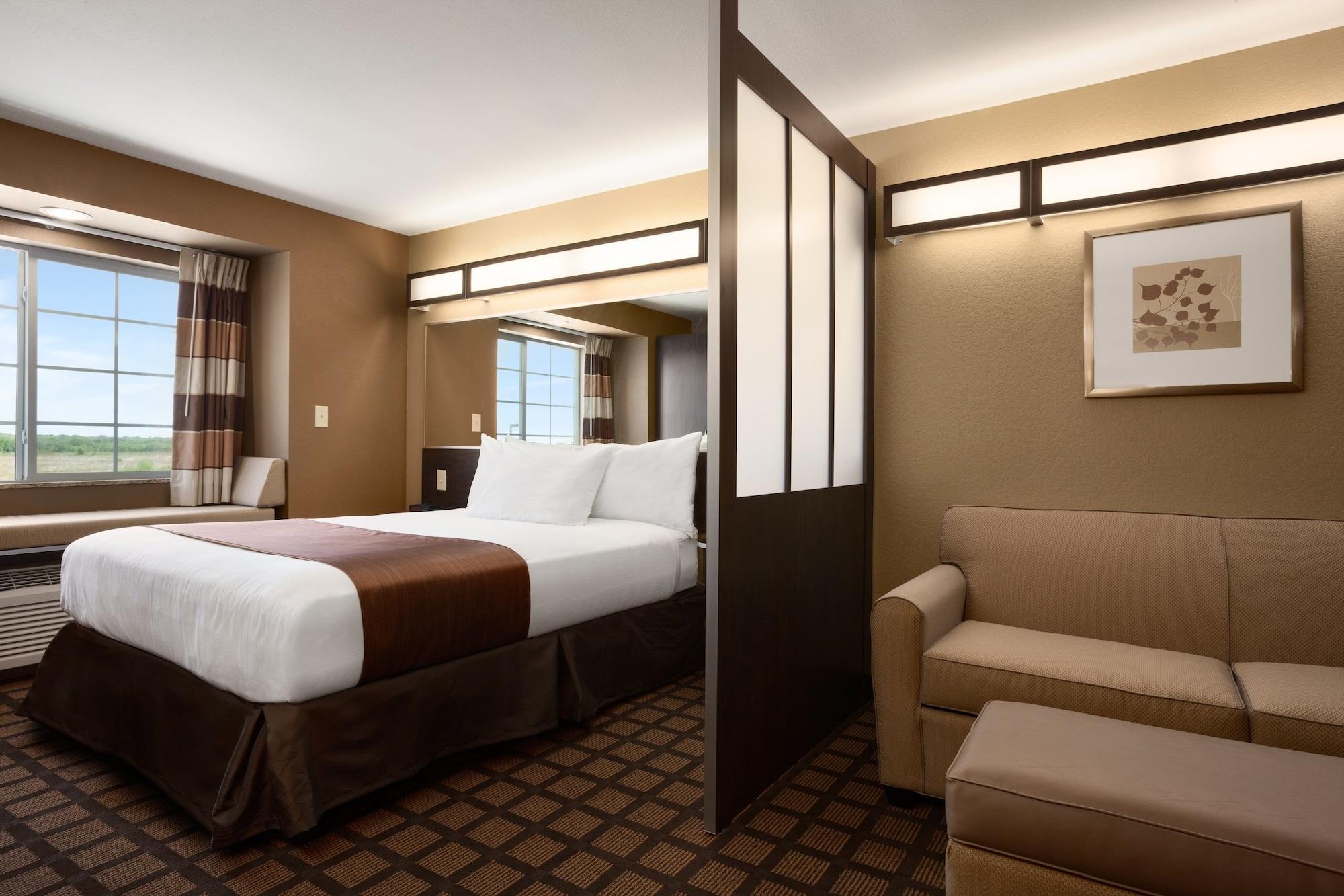 Microtel Inn & Suites By Wyndham Midland Eksteriør billede
