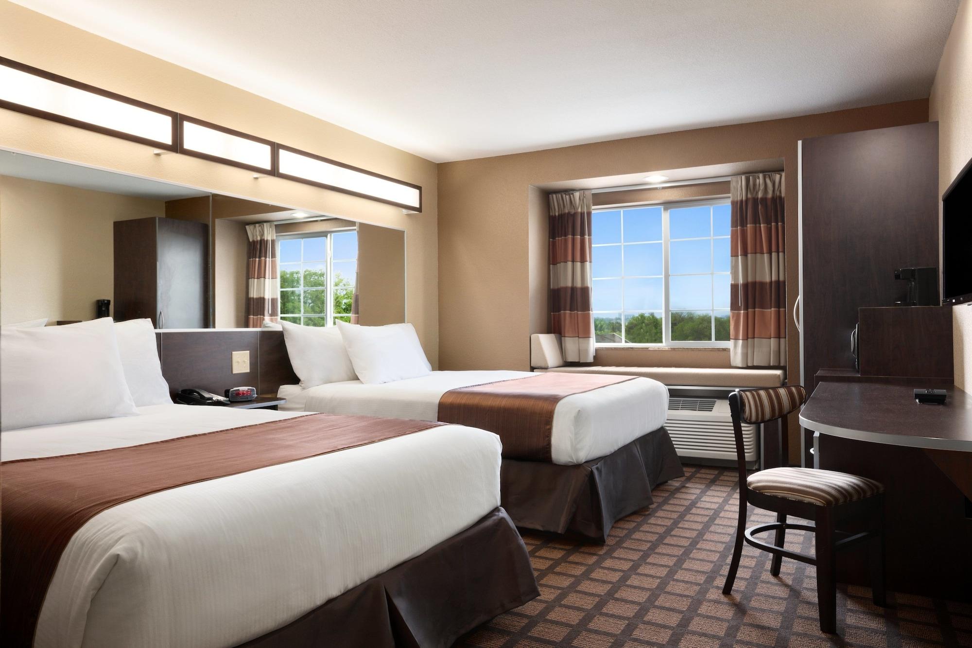 Microtel Inn & Suites By Wyndham Midland Eksteriør billede